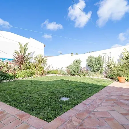 Peaceful, Spacious & Stylish, A Real Home! Budens Exterior photo